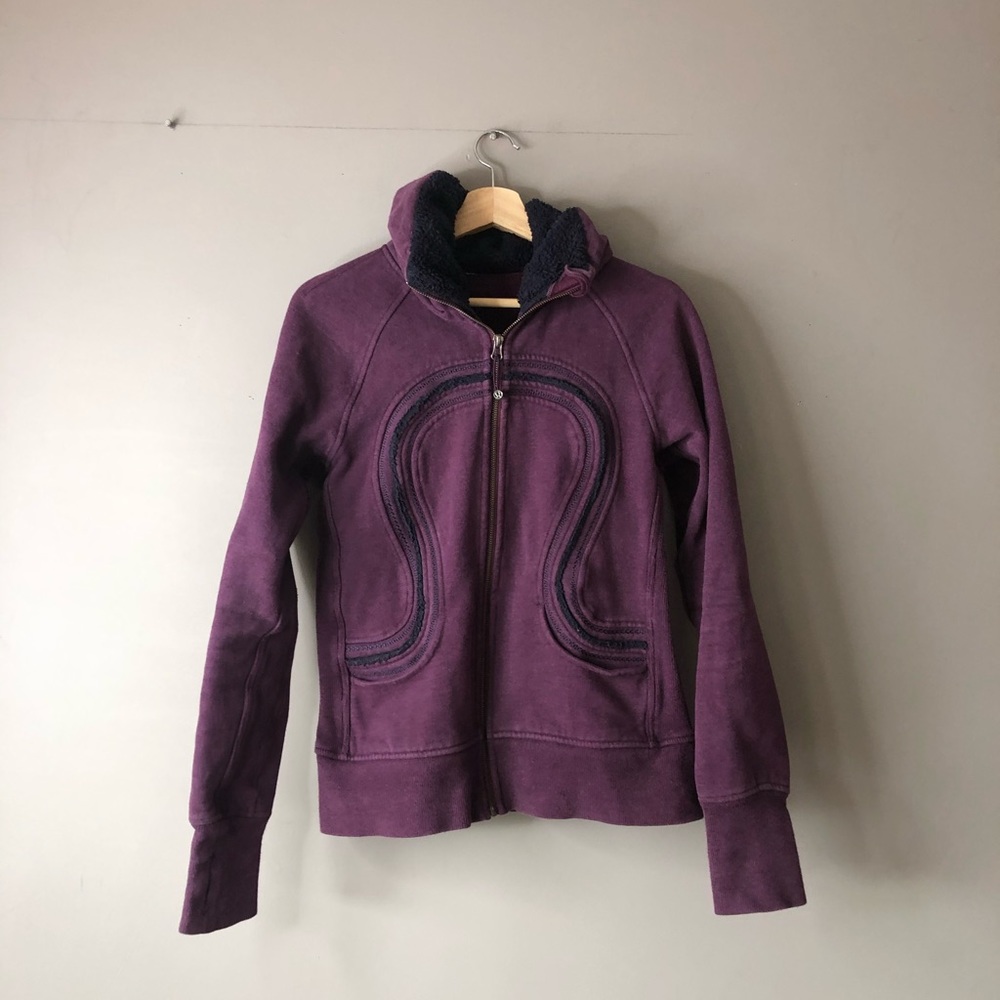 Lululemon purple cuddle up jacket 8 sweater zip up
